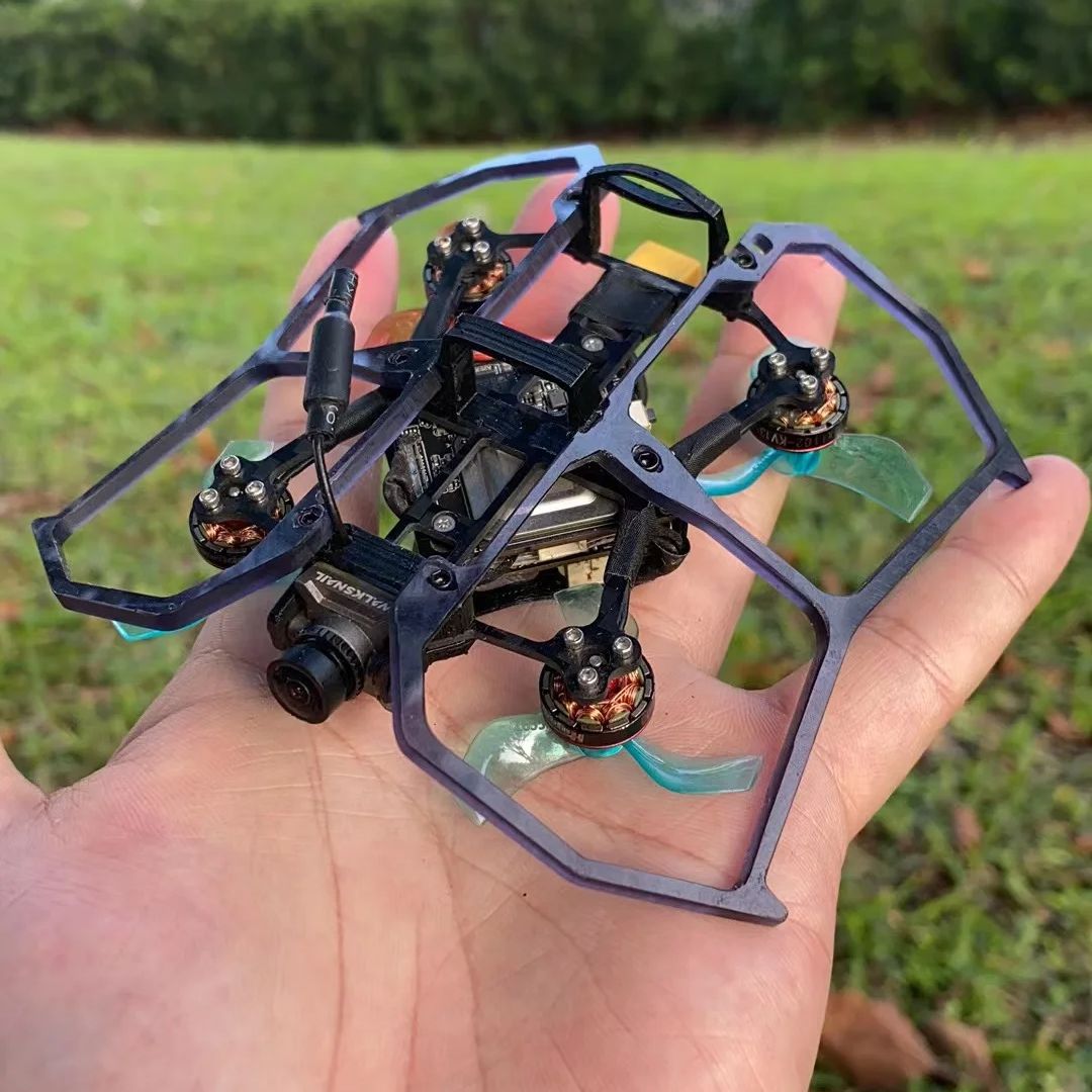 Silnik bezszczotkowy RCINPOWER – Drone Racing Gate recenzja i cena